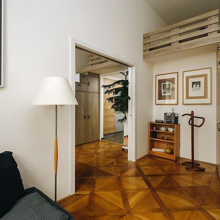 Cozy & Comfortable Apt Walking Anywhere You Want Sen Prag Eksteriør billede