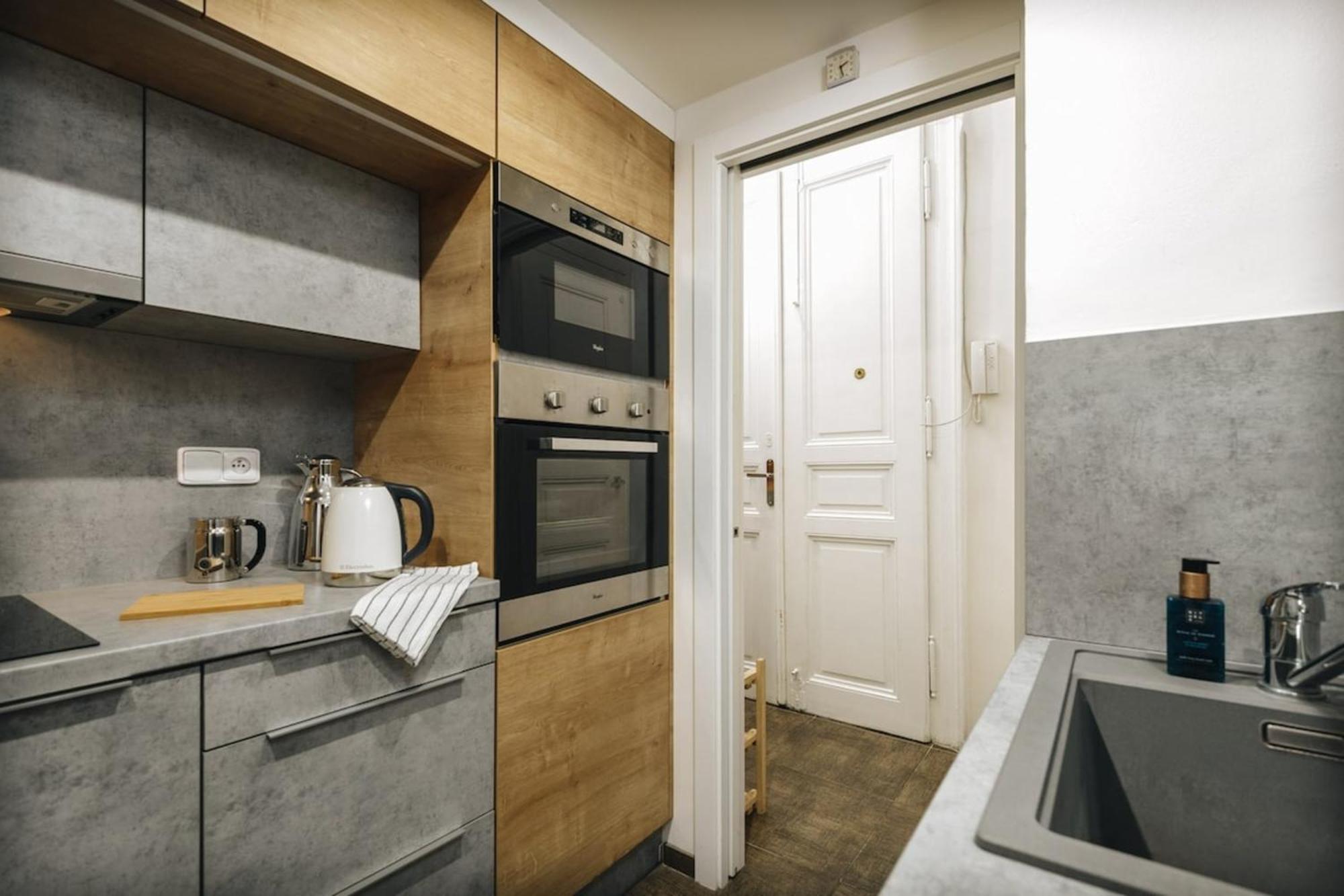 Cozy & Comfortable Apt Walking Anywhere You Want Sen Prag Eksteriør billede