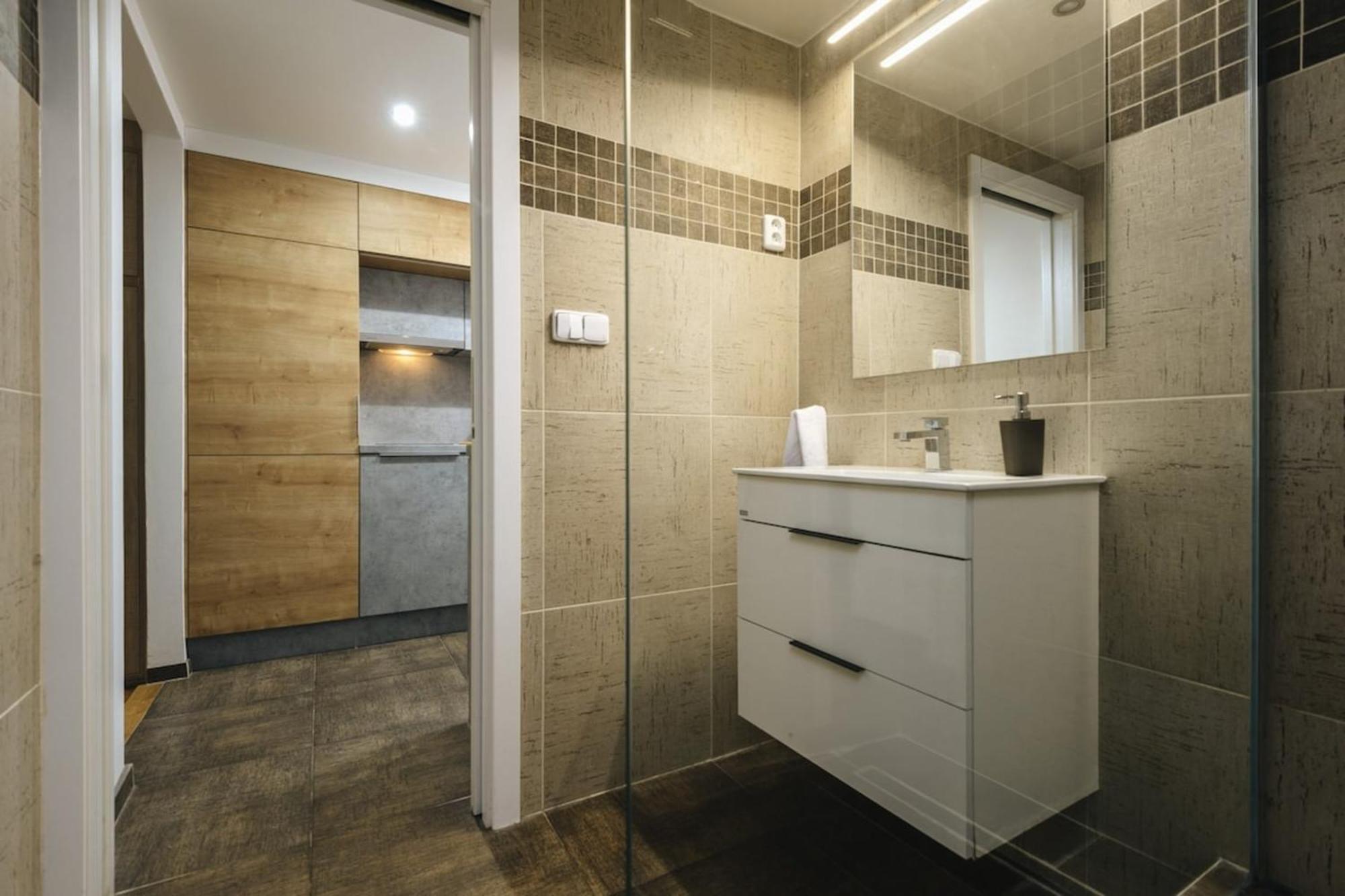 Cozy & Comfortable Apt Walking Anywhere You Want Sen Prag Eksteriør billede